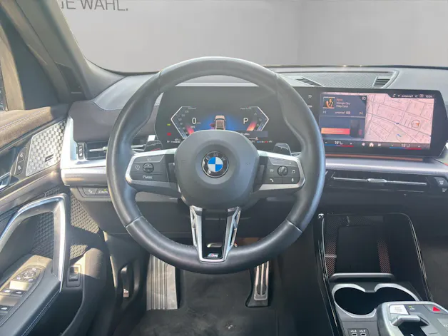 BMW X2 20i sDrive paddles