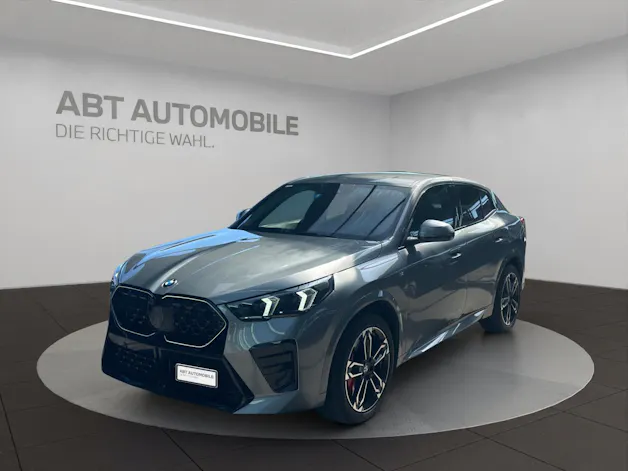 BMW X2 20i sDrive paddles