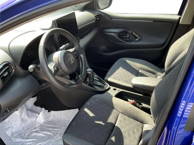 Toyota Yaris 1.5 VVT-i HSD Trend