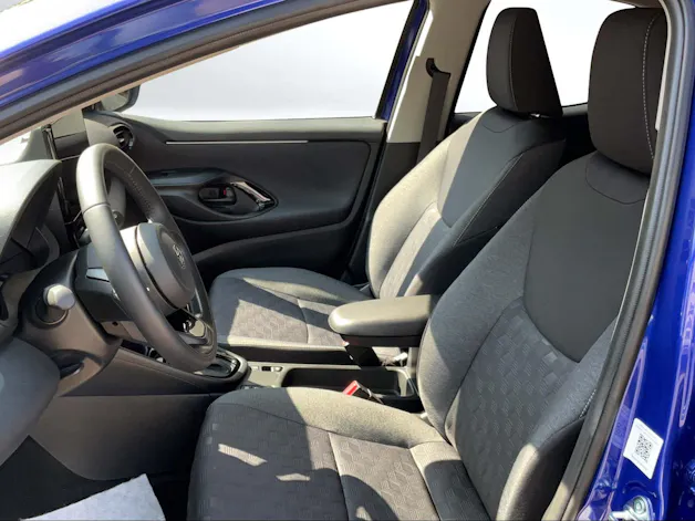 Toyota Yaris 1.5 VVT-i HSD Trend