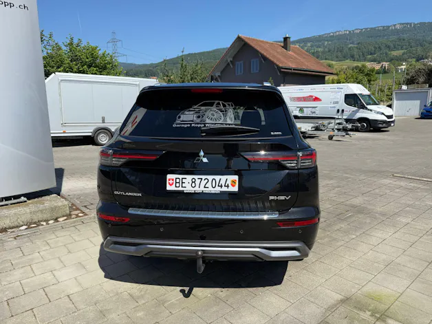 Mitsubishi Outlander 2.4 PHEV Instyle 4x4