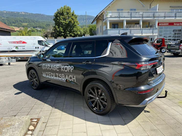 MITSUBISHI OUTLANDER 13