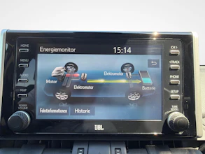 https://vehicle.imgix.net/4365354/01762764-e51d-4e96-a425-8d084d09f139.jpg