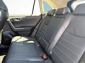 https://vehicle.imgix.net/4365354/30959f79-45a8-437f-9932-6a24289036a8.jpg
