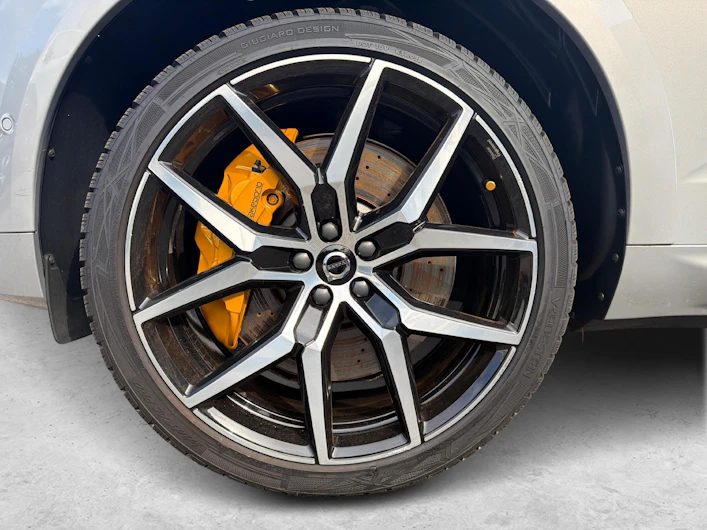 immagine del veicolo VOLVO XC60