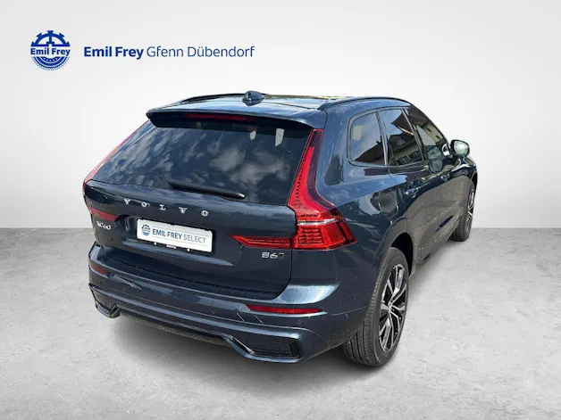 VOLVO XC60 2.0 B6 MH Ultimate Dark AWD