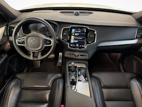 https://vehicle.imgix.net/4365379/ff960c10-1aae-4ad0-985c-79cc2a45a9fe.jpg