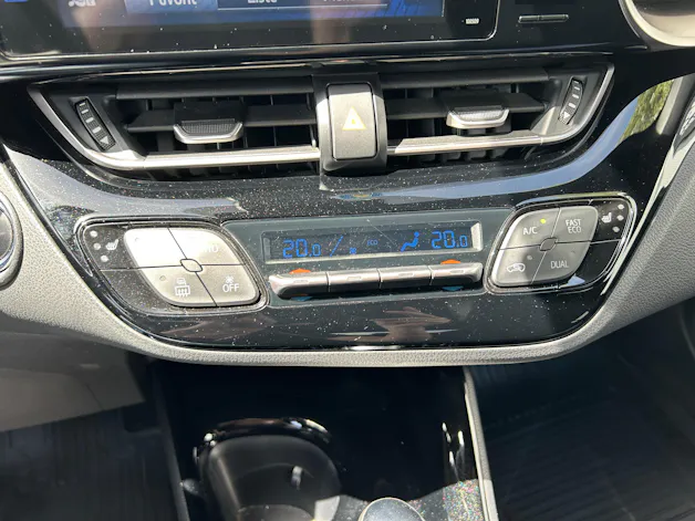 Toyota C-HR 1.2 T Trend 4x4