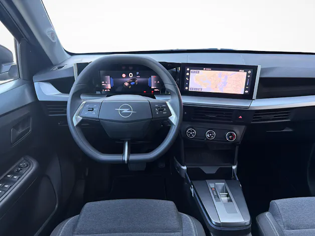 Opel Frontera 1.2 T HEV Edition