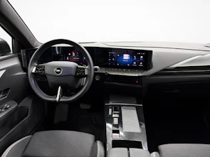 Fahrzeugbild OPEL Astra 1.2 T Hybrid Edition