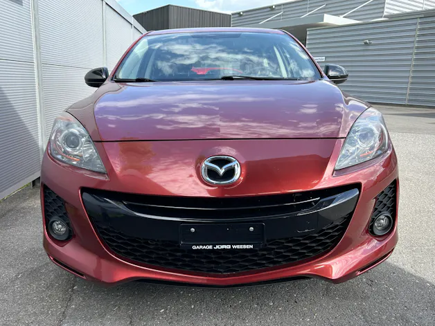 Mazda 3 Hatchback 1.6 Red Edition