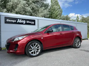 Mazda 3 Hatchback 1.6 Red Edition