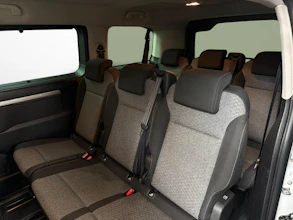 https://vehicle.imgix.net/4365438/3faa6225-e202-4933-a8a9-5845ace678a3.jpg