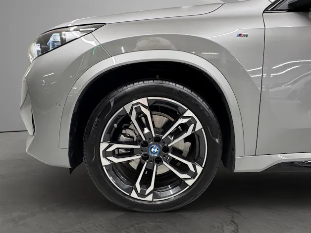 BMW iX1 30 xDrive