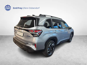 Fahrzeugbild SUBARU Forester Station 2.0i e-Boxer Swiss Plus