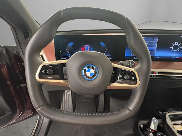 BMW iX xDrive40