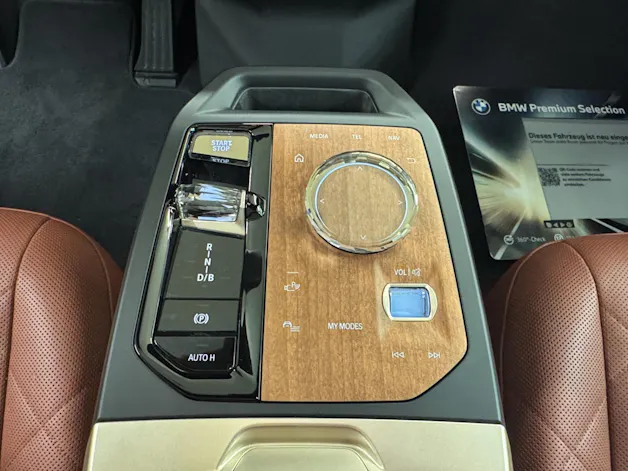 BMW iX xDrive40