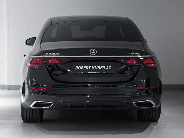 Mercedes-Benz E 220 d 4MATIC