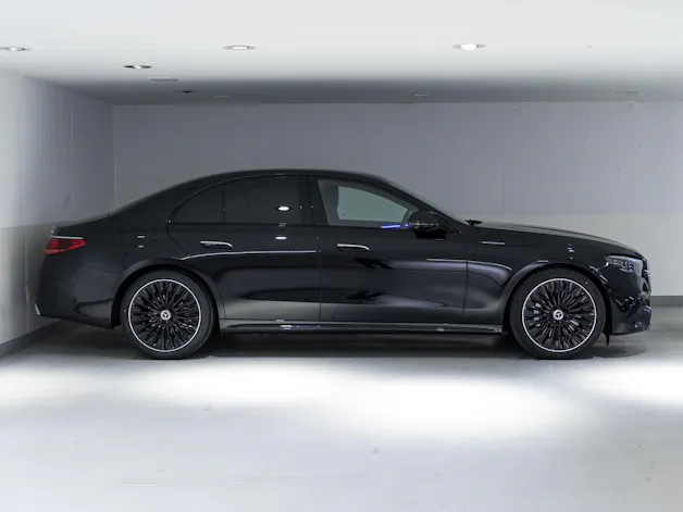 Mercedes-Benz E 220 d 4MATIC