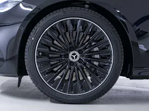Mercedes-Benz E 220 d 4MATIC