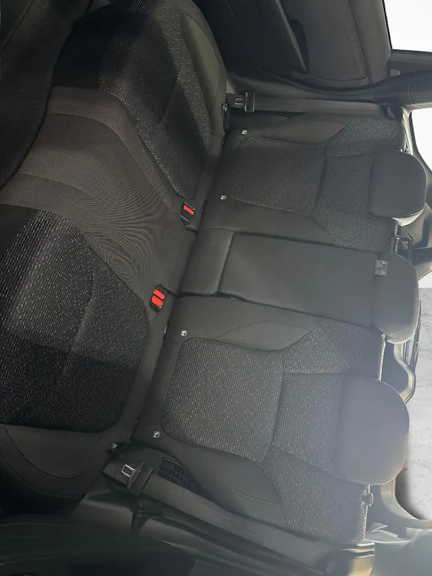 Subaru Forester Station 2.0i e-Boxer Swiss Plus