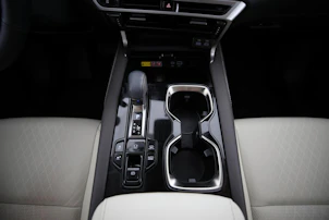 Fahrzeugbild LEXUS RX 450h+ F-Line