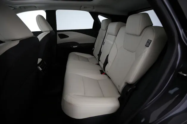 Lexus RX 450h+ F-Line