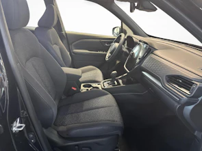 Fahrzeugbild SUBARU Forester Station 2.0i e-Boxer Swiss Plus