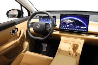https://vehicle.imgix.net/4365476/7ead4e7f-3ab0-4cf9-babd-28f01d7f5cd7.JPG