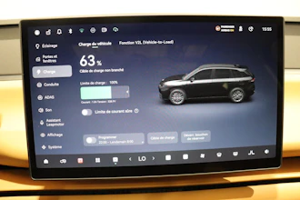 https://vehicle.imgix.net/4365476/f5baaa7e-a366-4fbf-8c35-4517f58d8fa1.JPG