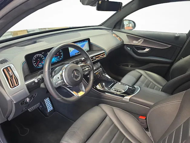 MERCEDES-BENZ EQC 400 4MATIC AMG Line