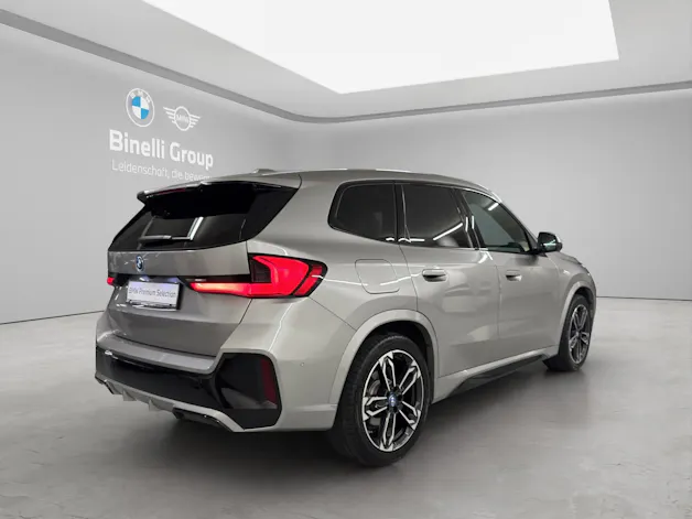 BMW iX1 30 xDrive