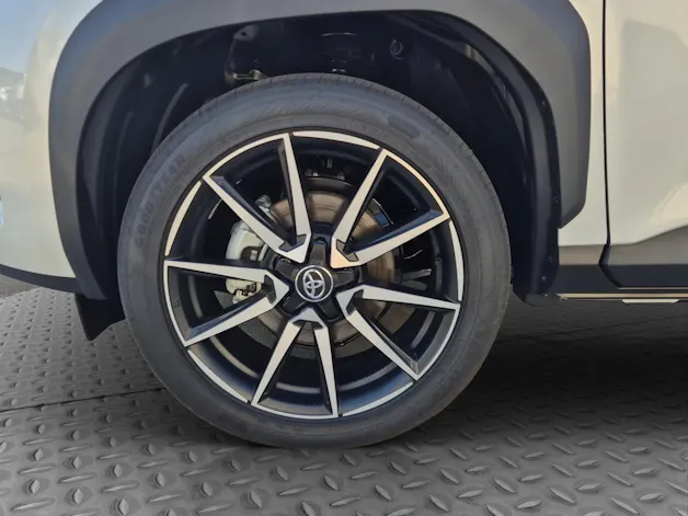 Toyota Yaris Cross 1.5 VVT-i HSD GR Sport