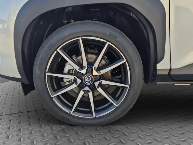 Toyota Yaris Cross 1.5 VVT-i HSD GR Sport