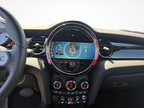 https://vehicle.imgix.net/4365564/3115cd0f-391d-485b-9e27-df444abc27d9.jpg