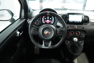 Fiat 595 Abarth 1.4 T-Jet 165