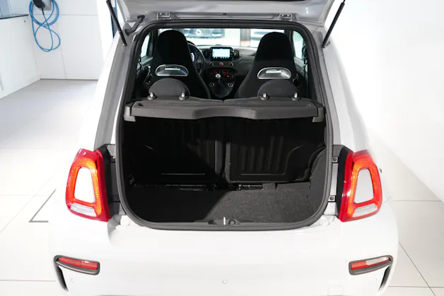 Fiat 595 Abarth 1.4 T-Jet 165