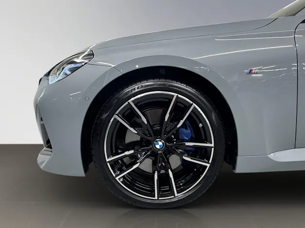 BMW M240i xDrive Coupé