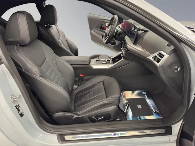 BMW M240i xDrive Coupé