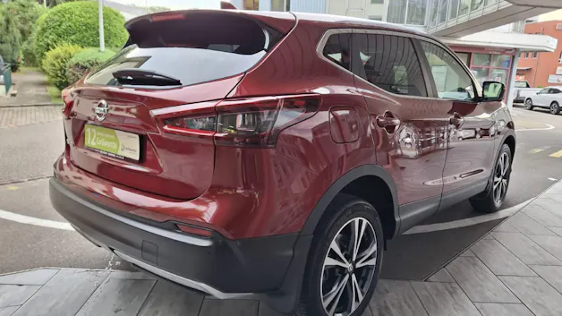 Nissan Qashqai 1.3 DIG-T 160 Acenta