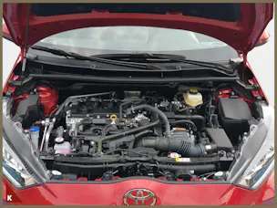 Toyota Yaris 1.5 VVT-i HSD Trend
