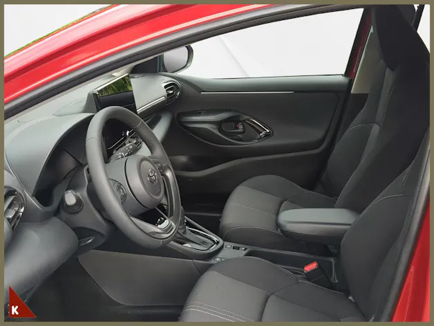 Toyota Yaris 1.5 VVT-i HSD Trend