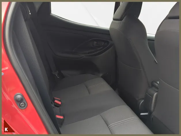 Toyota Yaris 1.5 VVT-i HSD Trend