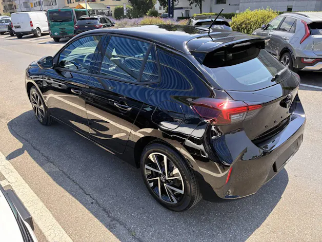 Opel Corsa 1.2 T Hybrid Viva