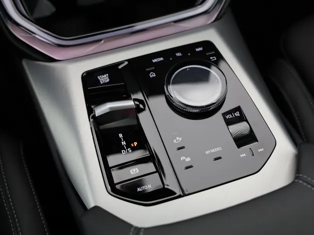 BMW X3 M50i