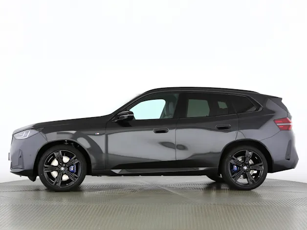BMW X3 M50i