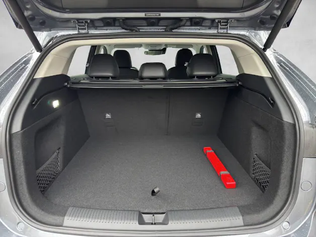 MG HS 1.5 Hybrid+ Luxury