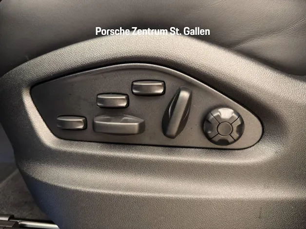 Porsche Cayenne E-Hybrid Coupé Black Edition