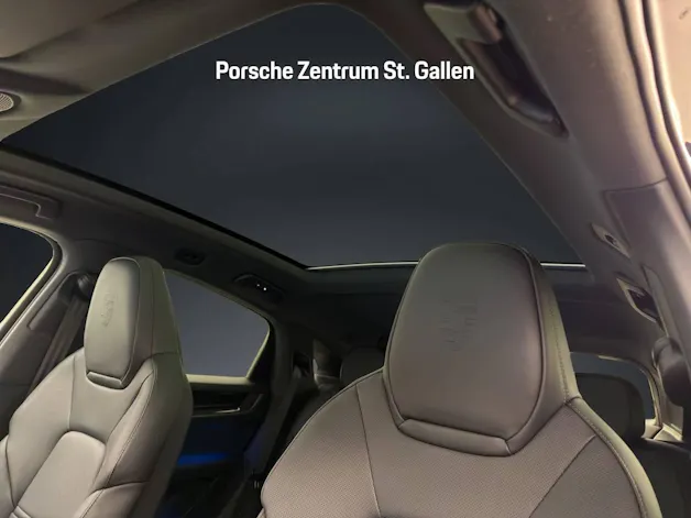 Porsche Cayenne E-Hybrid Coupé Black Edition