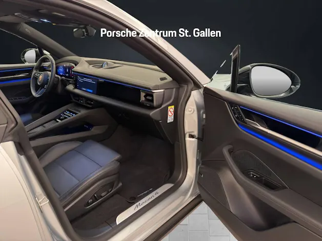 Porsche Macan 4